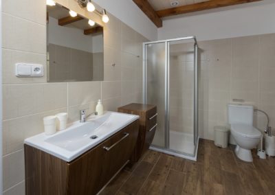 Jizerské hory ubytování penzion Solaris - apartmán č.7 Baráček, koupelna