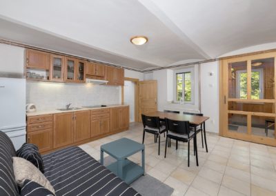 Jizerské hory ubytování penzion Solaris - apartmán č.6 obývací pokoj